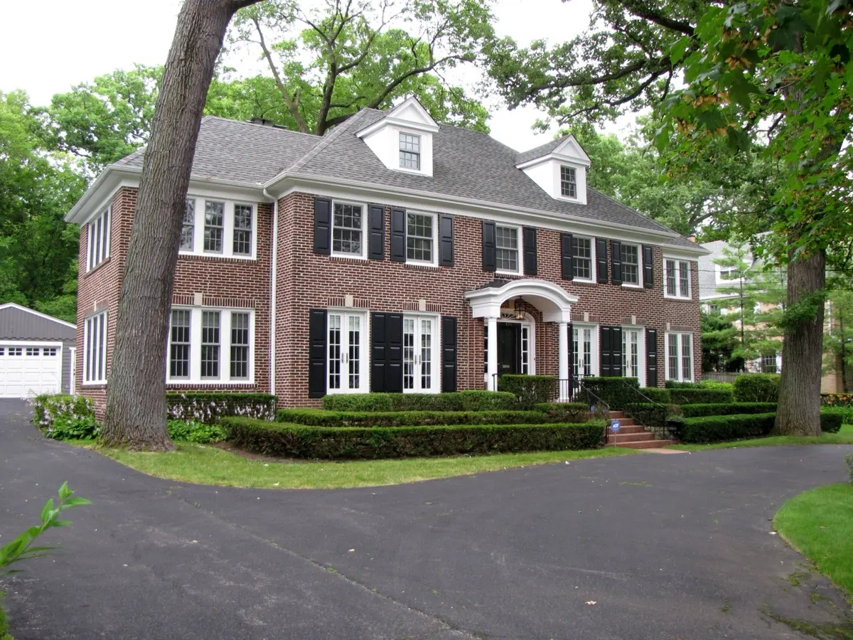 The red-brick house used as the McCallister home in Home Alone